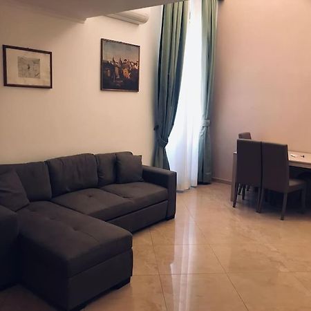 43 Appartamento Ampio E Comodo Nel Centro Di Roma 外观 照片