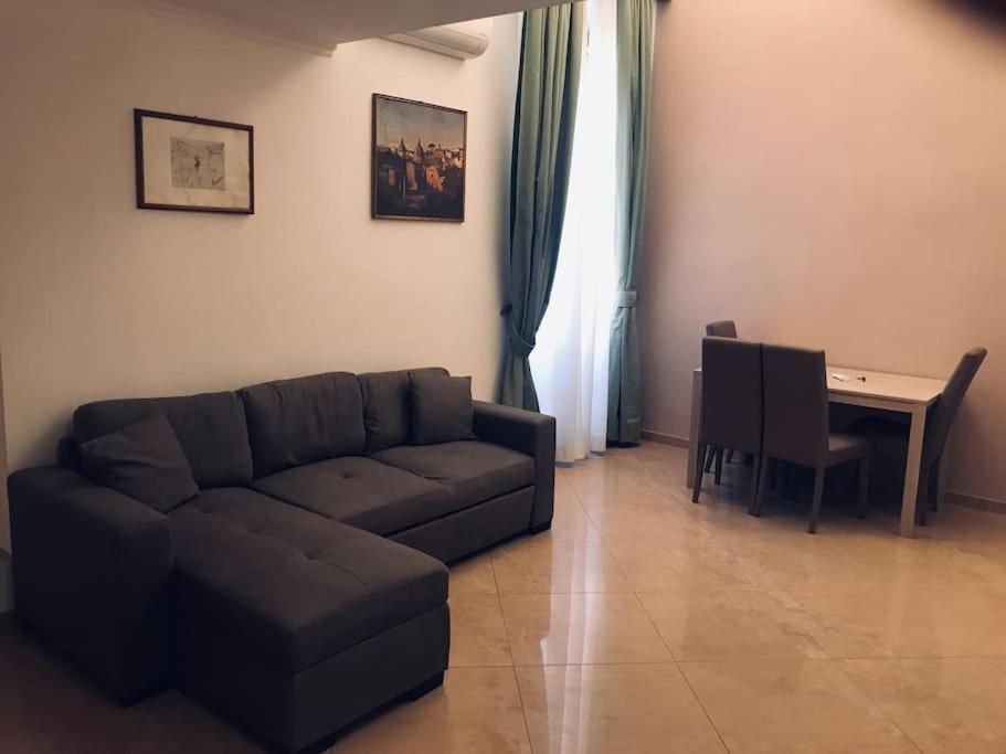 43 Appartamento Ampio E Comodo Nel Centro Di Roma 外观 照片