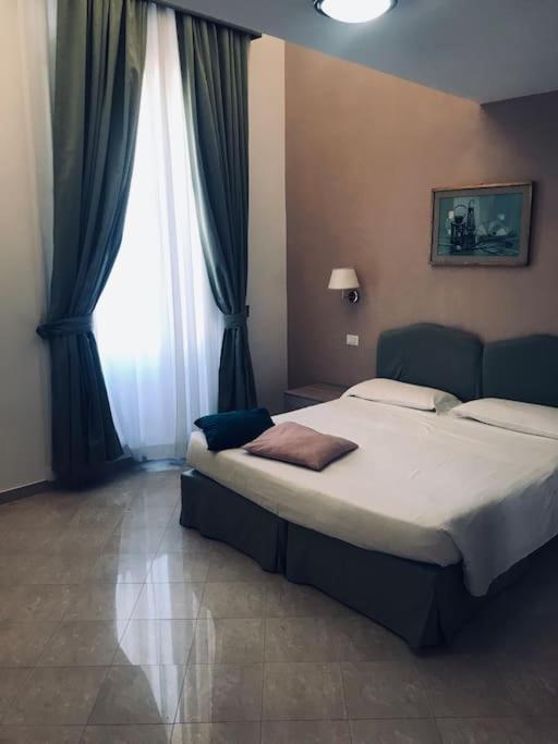 43 Appartamento Ampio E Comodo Nel Centro Di Roma 外观 照片