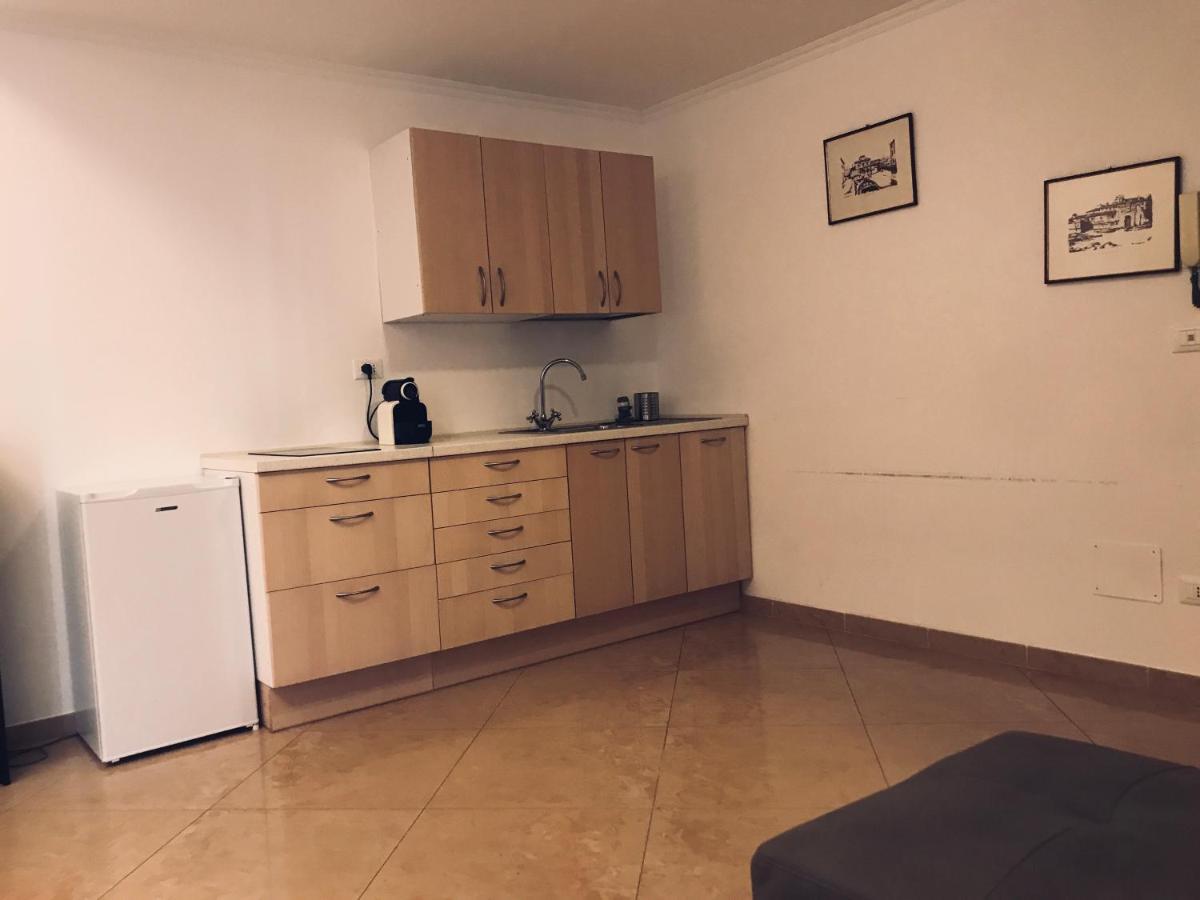 43 Appartamento Ampio E Comodo Nel Centro Di Roma 外观 照片